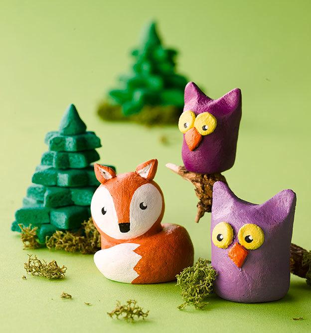 Niedliche Salzteig-Tierfiguren mit Katze Hund und Hase