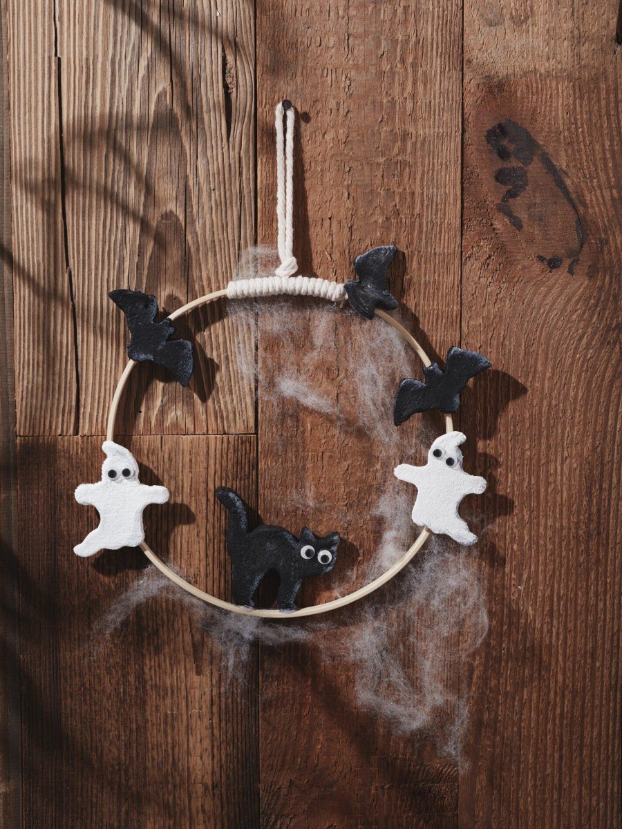 Halloween Kranz mit Salzteig Elementen