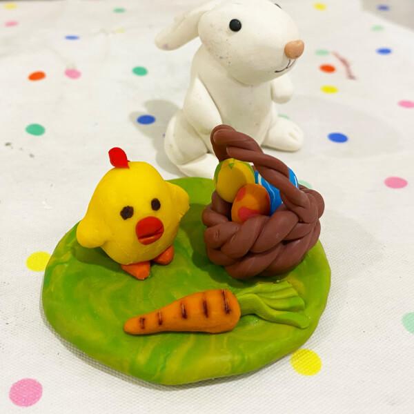Kreative Osterdeko aus Knete mit Kindern