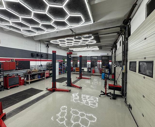 LED Beleuchtung Kfz Werkstatt Garage