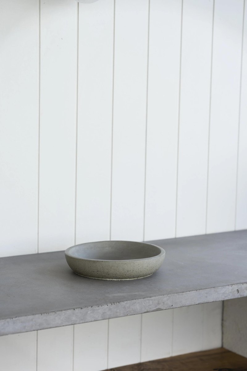 Minimalistische Betonschale