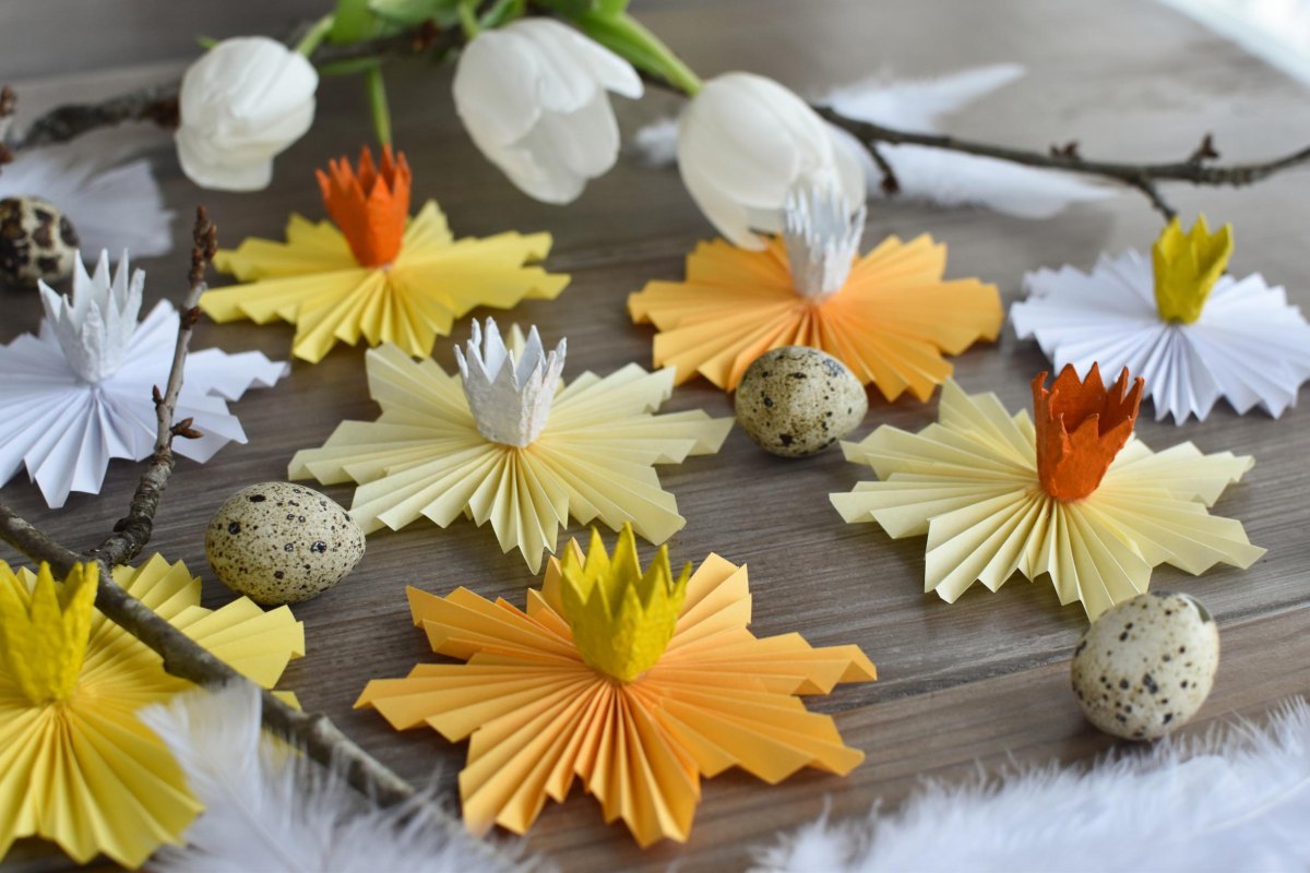 Papierblumen Osterdeko Tisch Kinder