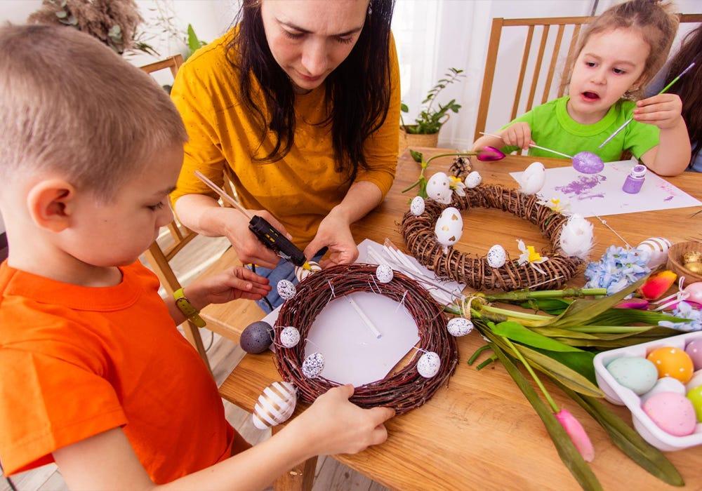 Osterkranz Naturmaterialien Kinder basteln