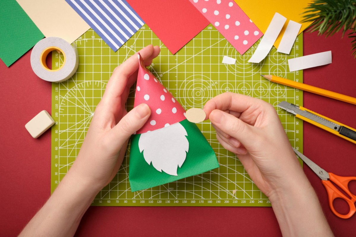 Kinder basteln Weihnachtswichtel DIY