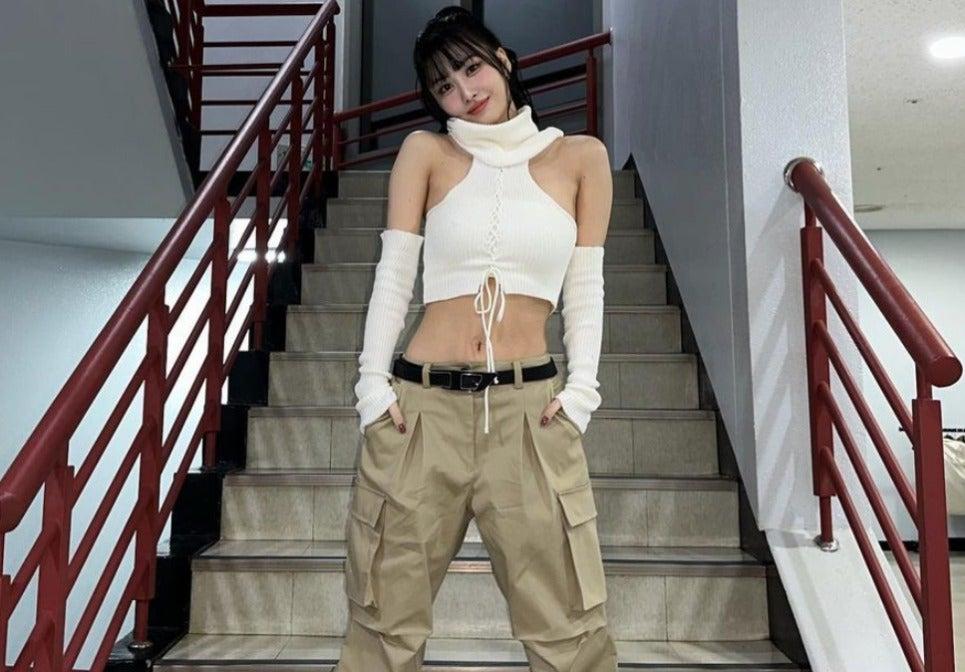 Y2K Outfit mit Cargo Hose